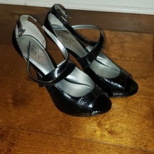 Women's pumps